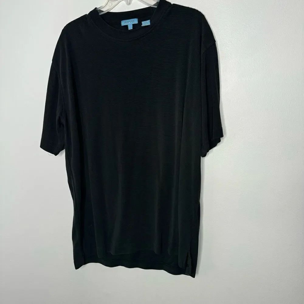 Allora black tee size large